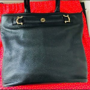 🌸SALE🌸 Tory Burch Black Tote